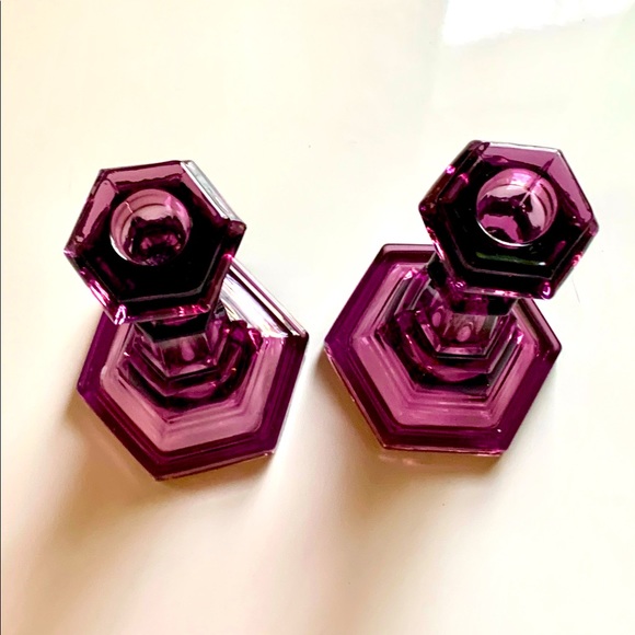 ❤️ Vintage Amethyst Pressed Glass Candlesticks - Sandwich Glass Repro from MMA - Picture 6 of 13